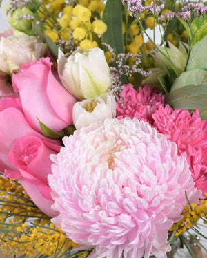 Timeless Elegance Embrace — Sisu Flower