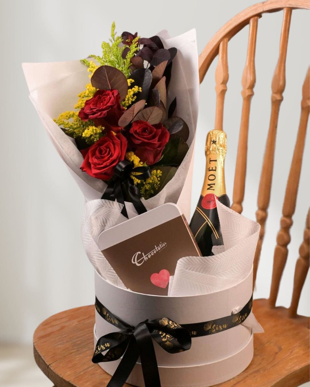 Romantic Rendezvous — Sisu Flower